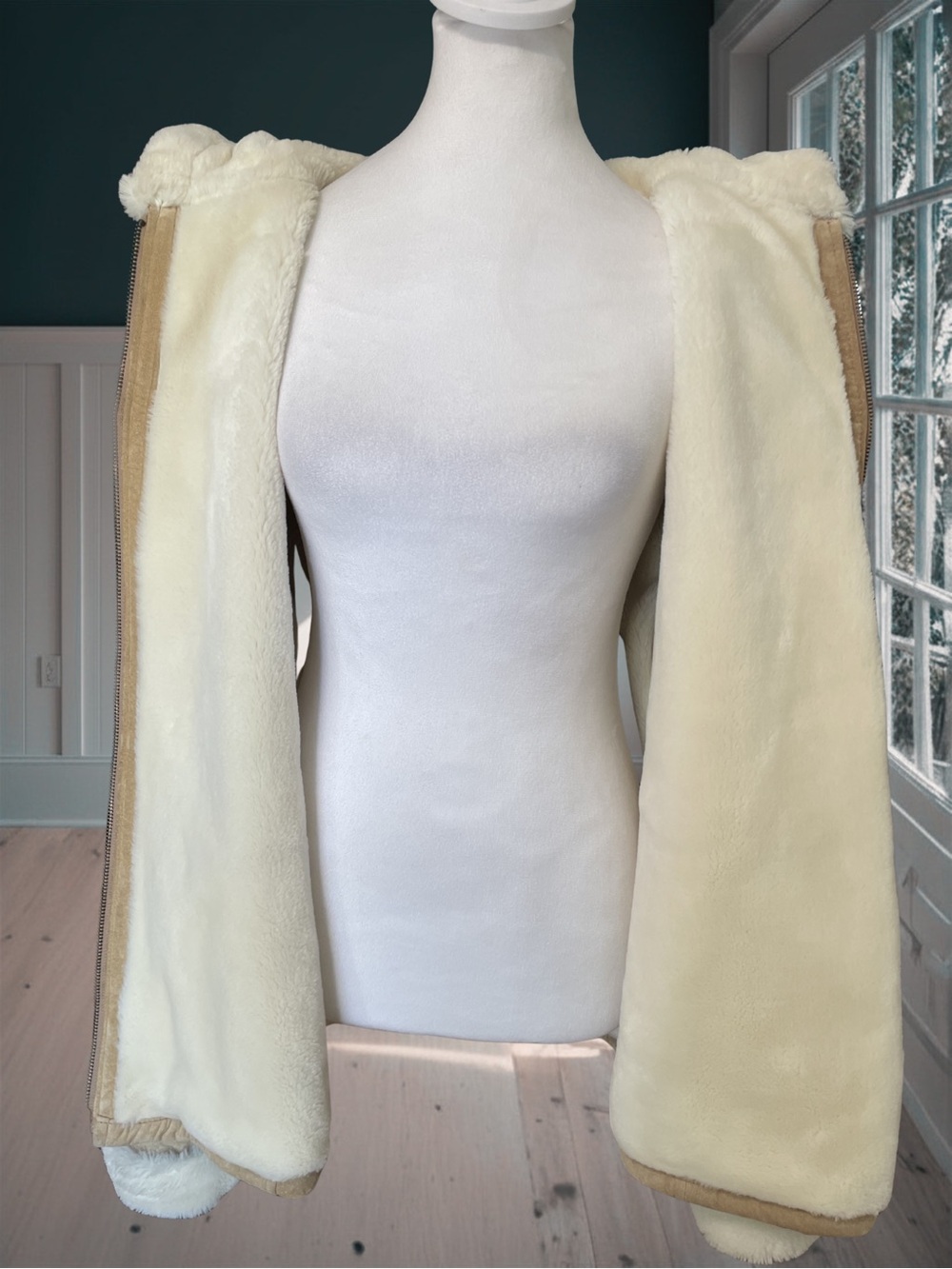 STEPHANIE ANDREWS Women's L Tan Suede Leather Hooded Faux Fur Shearling Jacket - Picture 8 of 15